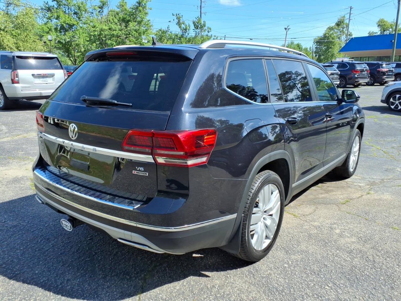 Used 2019 Volkswagen Atlas SEL AWD/4WD image 3
