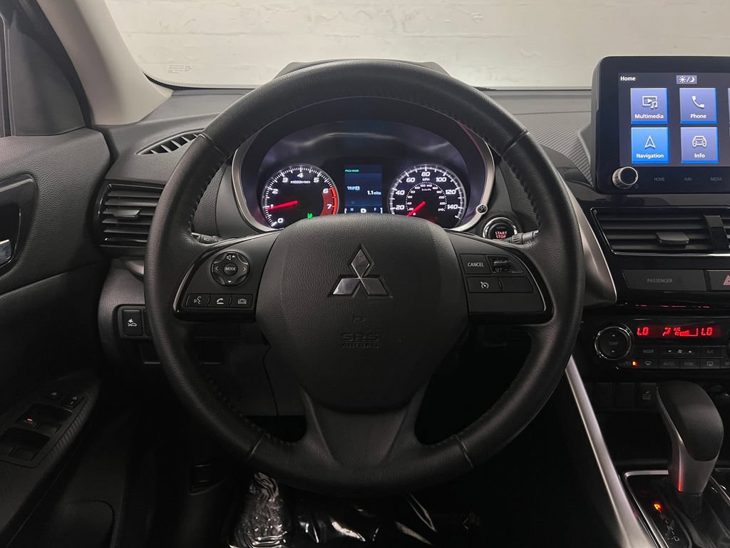 Used 2022 Mitsubishi Eclipse Cross SE FWD image 16