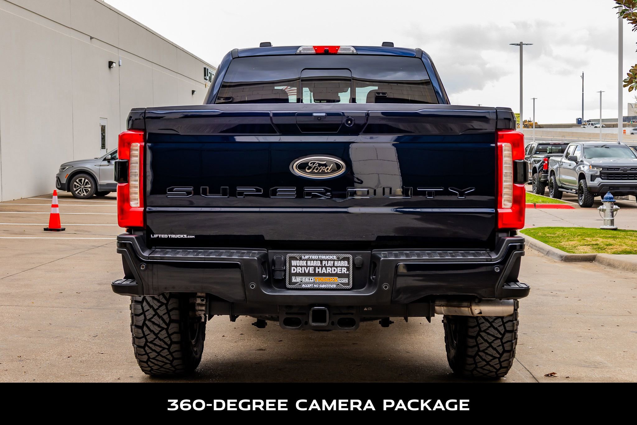 Used 2025 Ford F350 XLT w/ Black Appearance Package AWD/4WD image 8