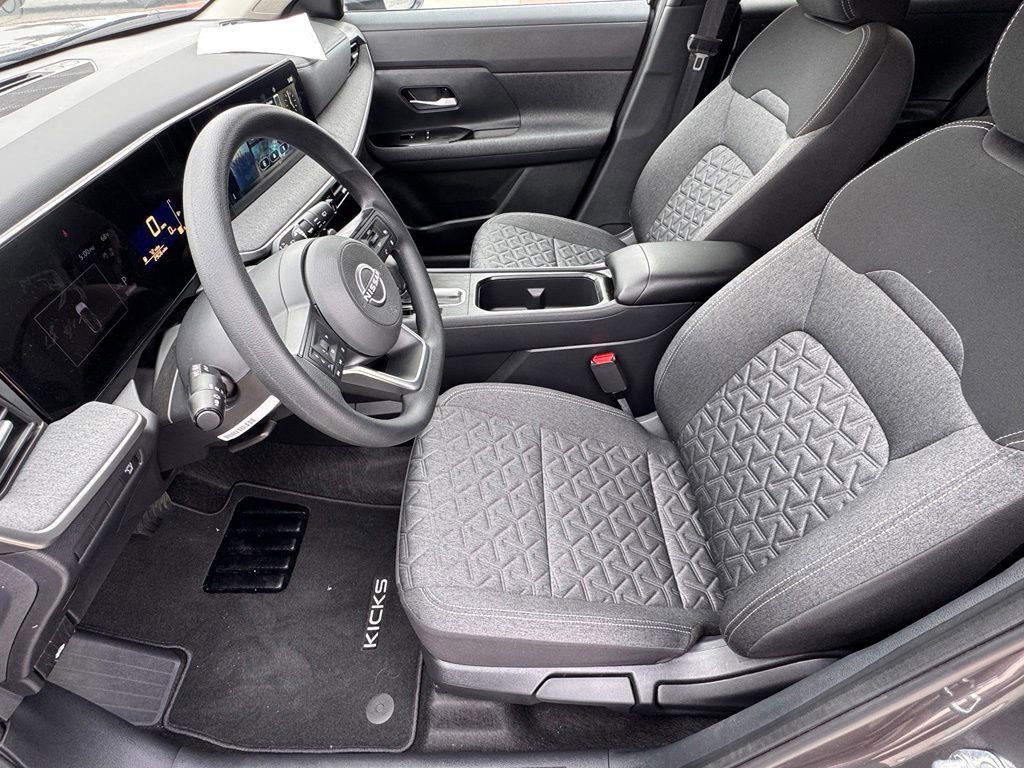 Certified 2025 Nissan Kicks SV w/ Illumination Package FWD image 11