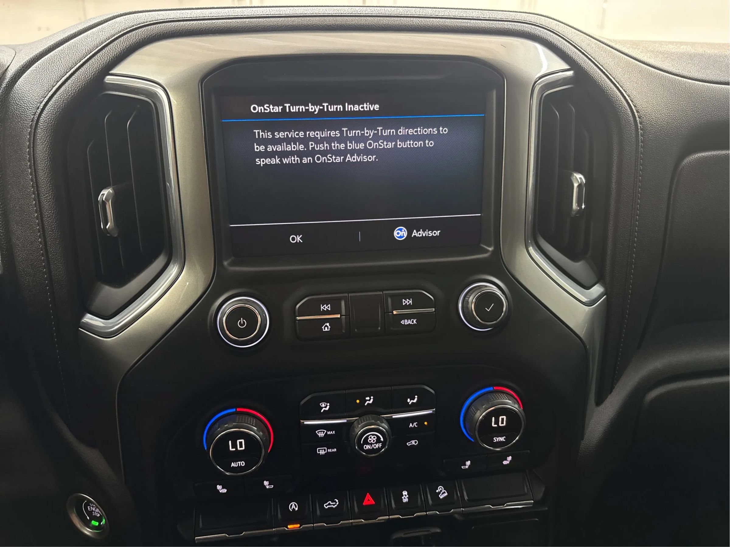 Used 2020 Chevrolet Silverado 1500 RST AWD/4WD image 34