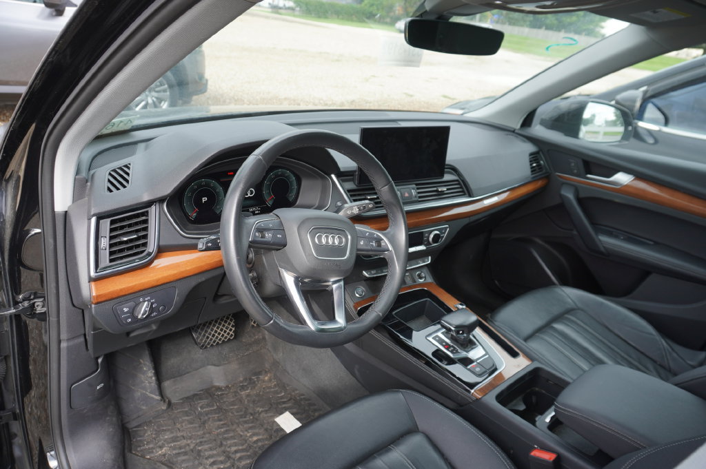Used 2022 Audi Q5 2.0T Premium Plus AWD/4WD image 3