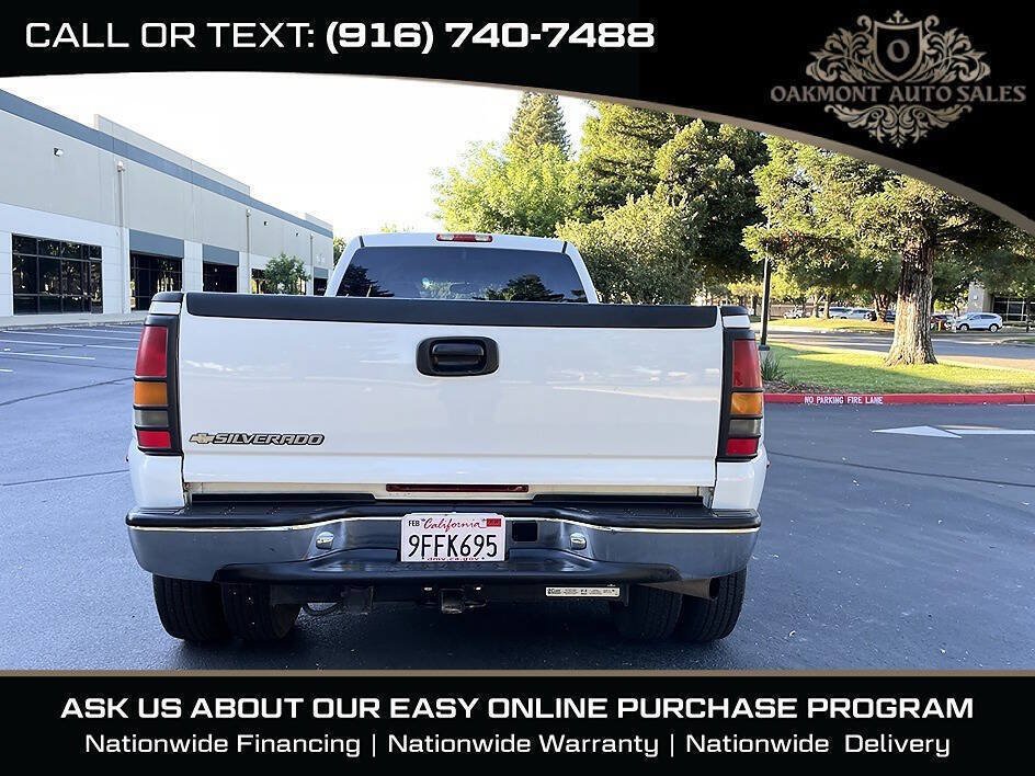 Used 2006 Chevrolet Silverado 3500 LT w/ Heavy-Duty Power Package AWD/4WD image 6