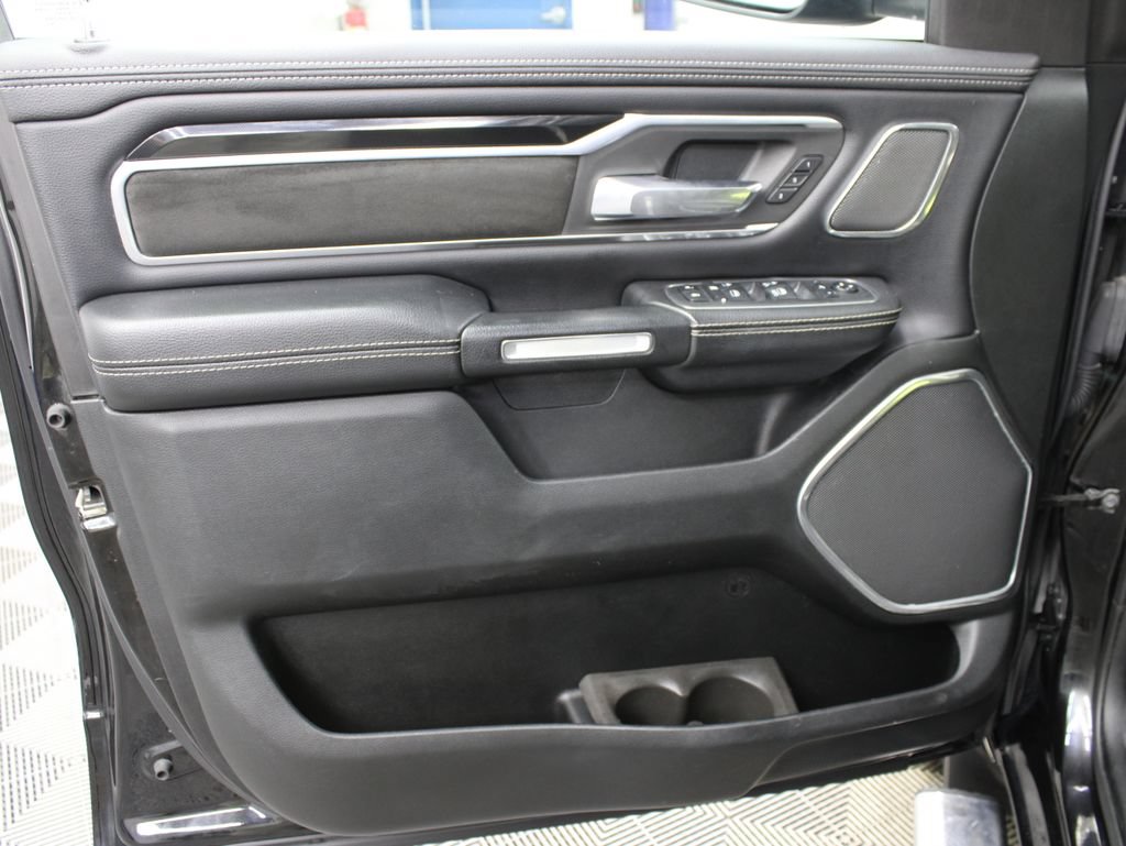 Used 2019 RAM 1500 Laramie AWD/4WD image 65