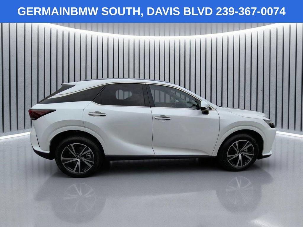 Used 2025 Lexus RX 350 Premium FWD image 4