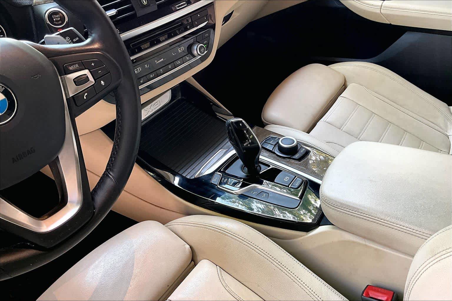 Used 2018 BMW X3 xDrive30i AWD/4WD image 16
