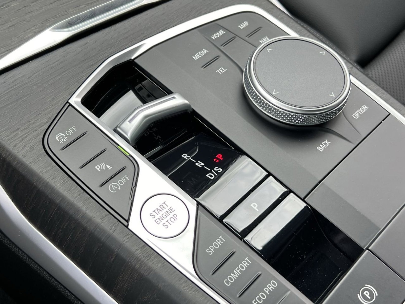 Used 2023 BMW 330i xDrive Sedan w/ Driving Assistance Package image 23