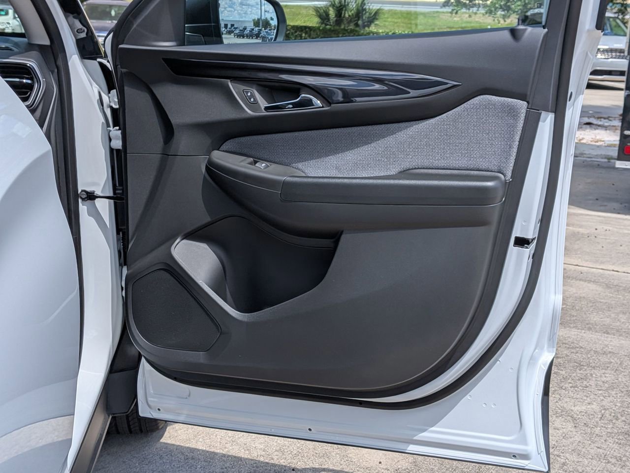 New 2026 Chevrolet TrailBlazer LS w/ LS Convenience Package FWD image 19