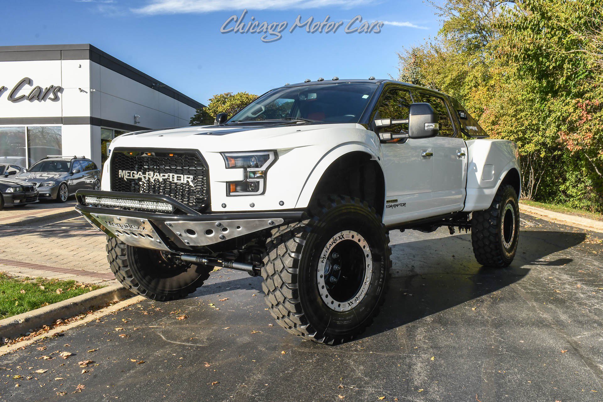 Used 2021 Ford F250 Lariat w/ Lariat Ultimate Package AWD/4WD image 2