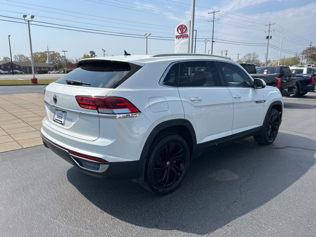 Used 2021 Volkswagen Atlas Cross Sport SEL image 20