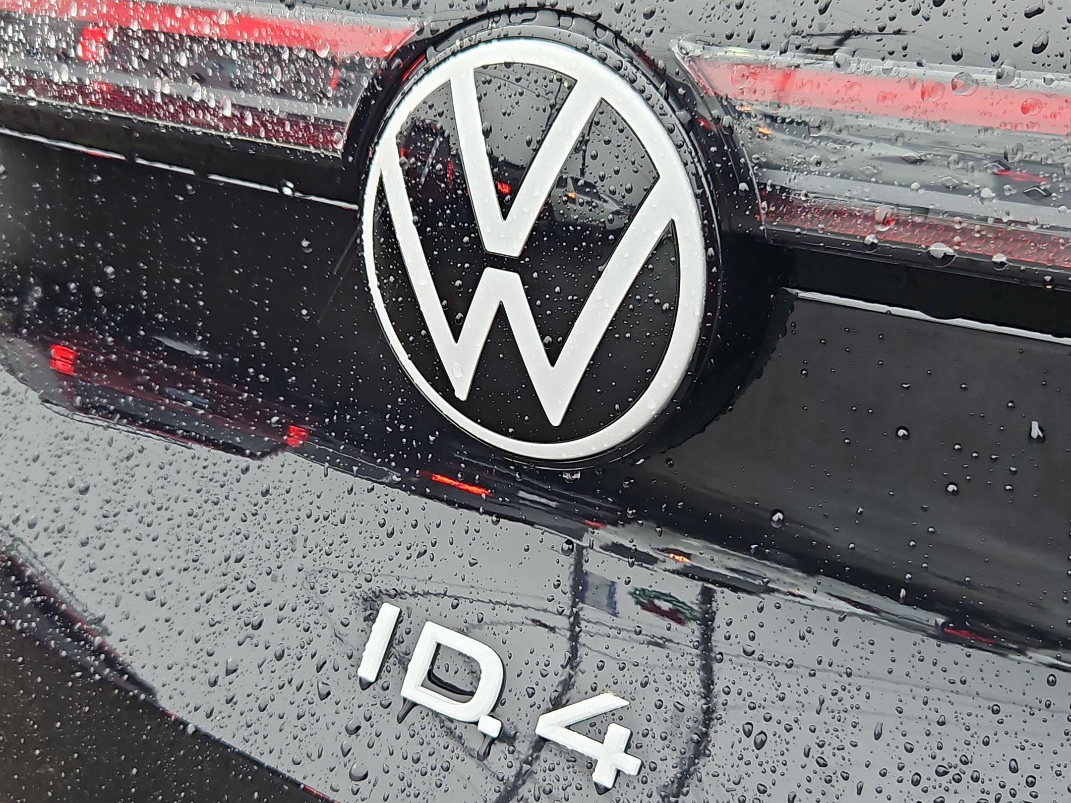 New 2026 Volkswagen ID.4 Pro AWD/4WD image 27