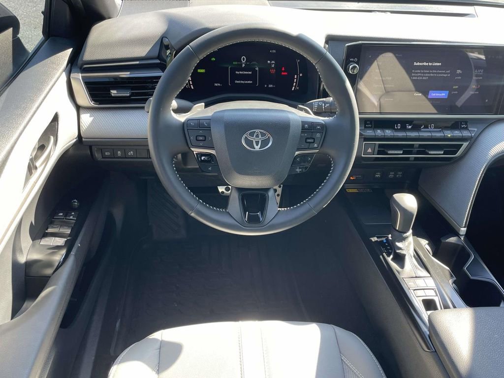 Used 2026 Toyota Camry SE w/ Multimedia Upgrade Package FWD image 12