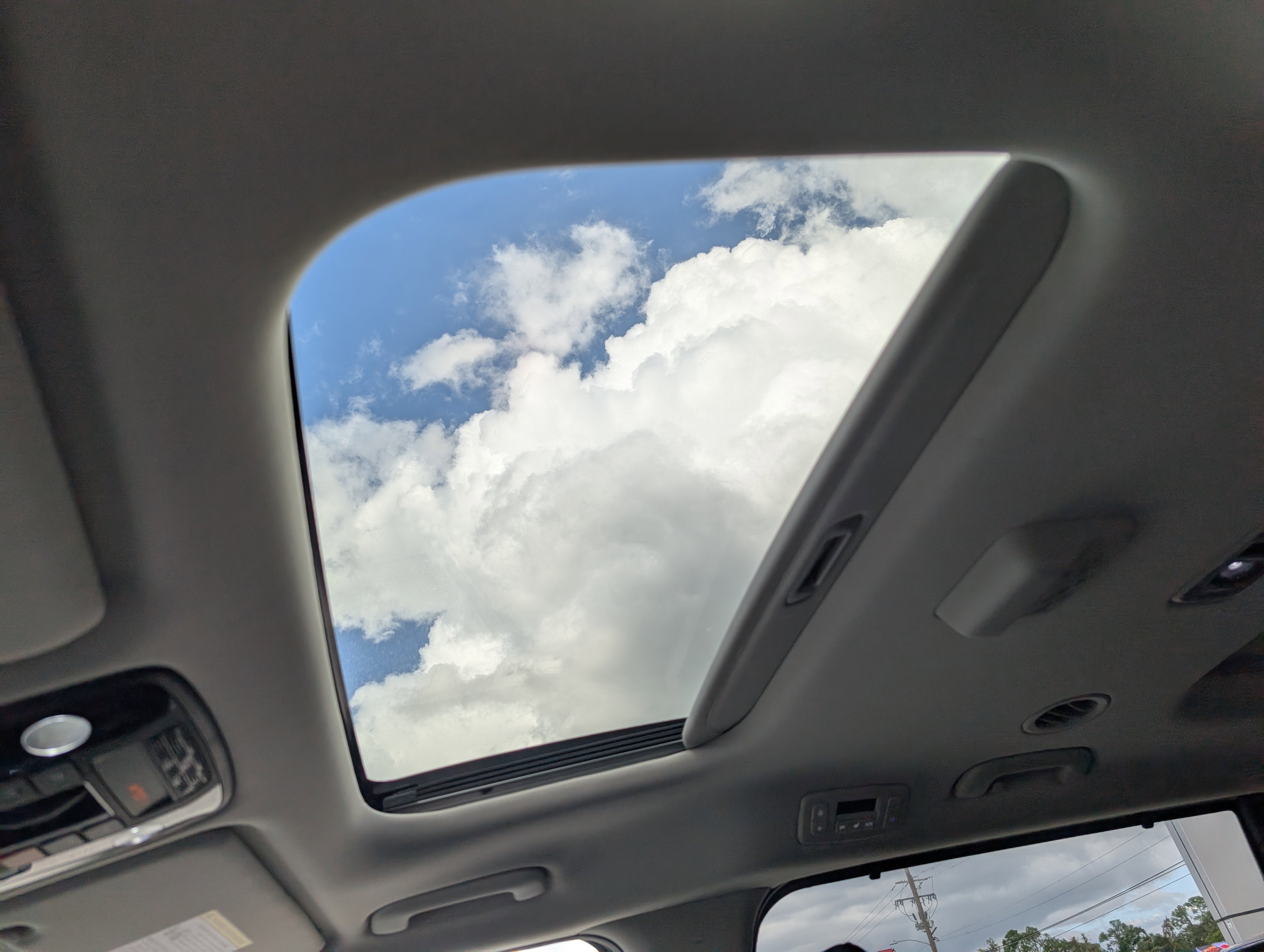 New 2026 Kia Carnival SX image 17