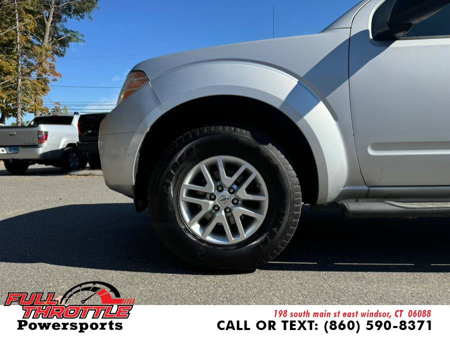 Used 2014 Nissan Frontier SV AWD/4WD image 26