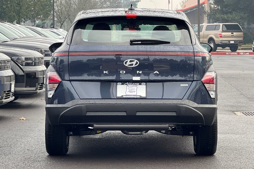 New 2026 Hyundai Kona SE image 6