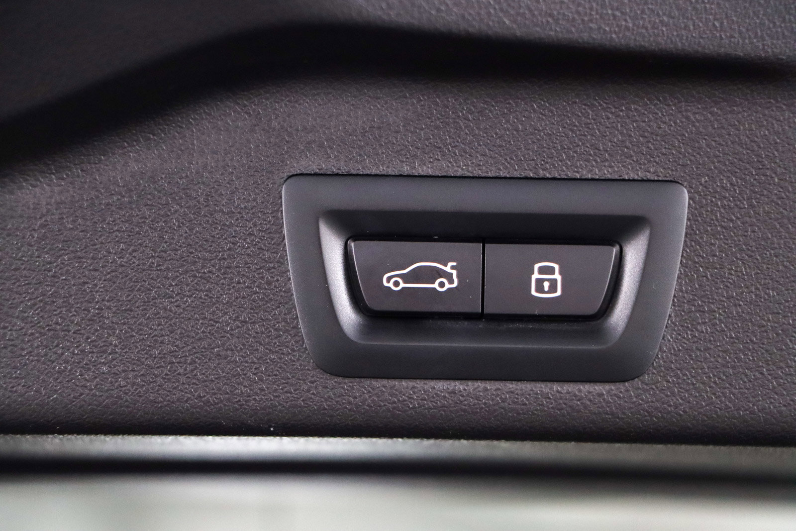 Used 2024 BMW X5 M60i image 30