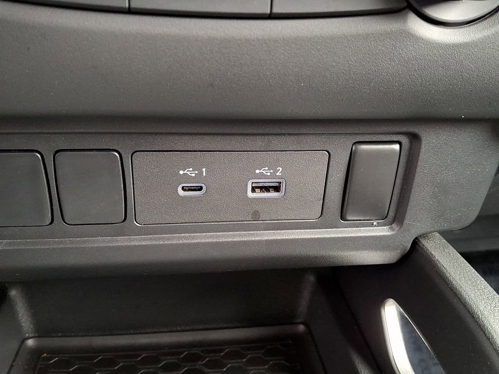 Used 2023 Nissan Frontier SV w/ Tow Package image 23