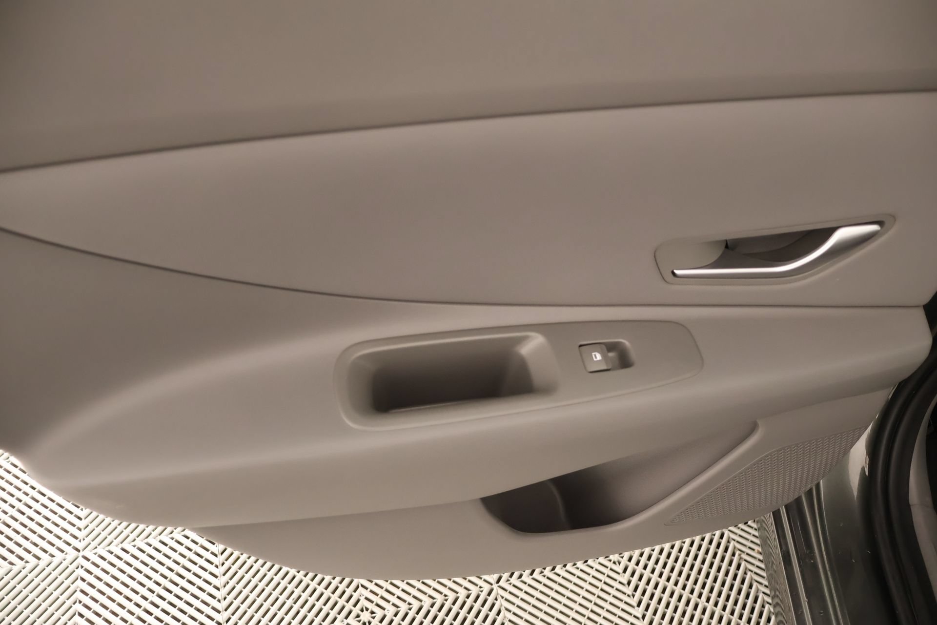 Certified 2025 Hyundai Elantra Sport FWD image 15
