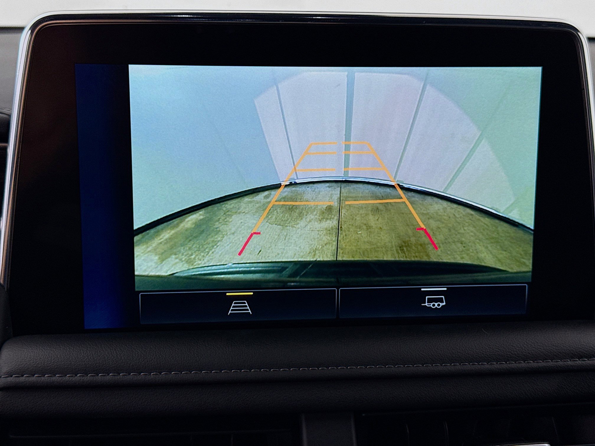 Used 2023 Chevrolet Tahoe LT RWD image 14