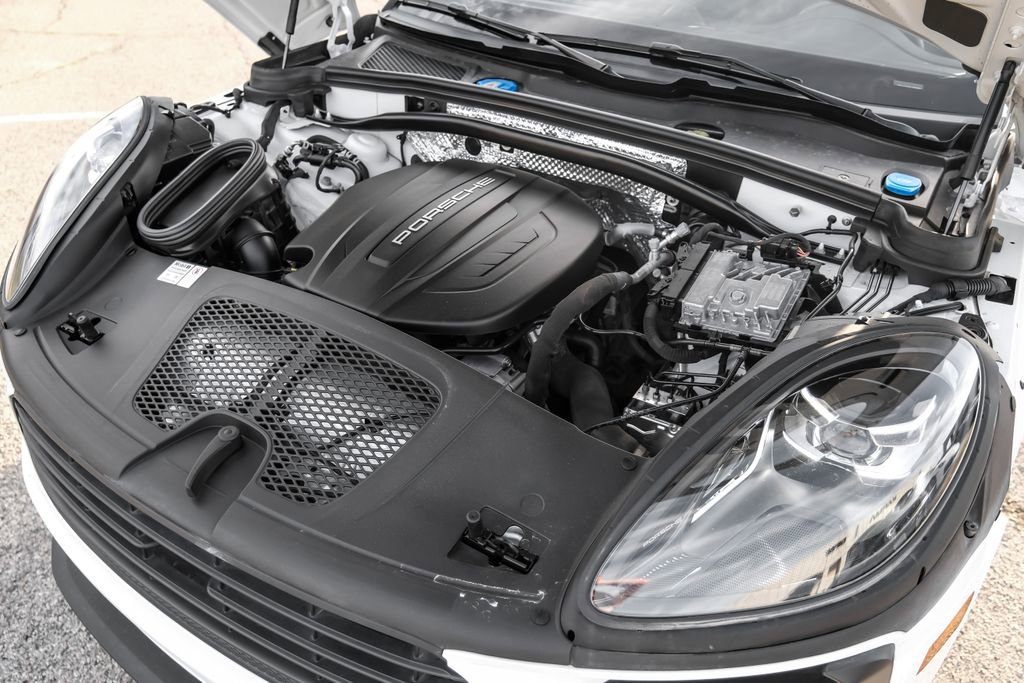 Used 2020 Porsche Macan image 54