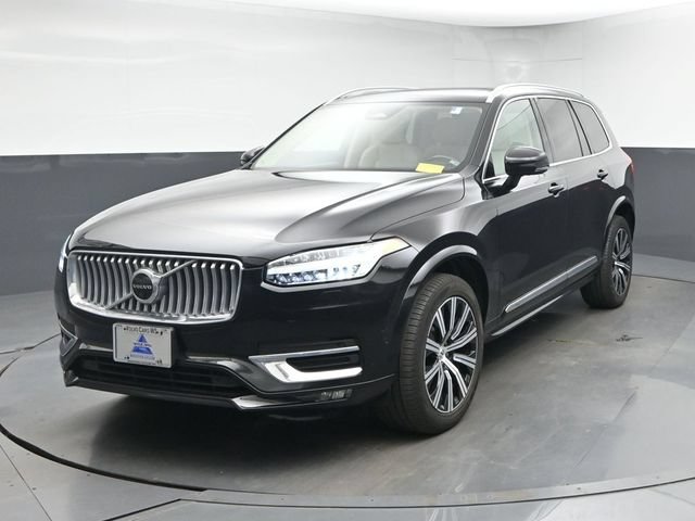Used 2023 Volvo XC90 B6 Plus w/ Protection Package Premier AWD/4WD image 3