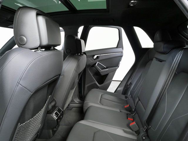 Used 2025 Audi Q3 2.0T Premium w/ Convenience Package AWD/4WD image 20