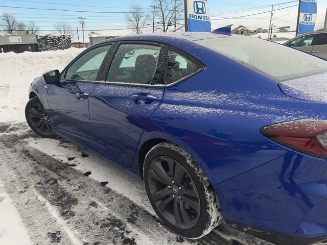 Used 2023 Acura TLX A-Spec Package image 5