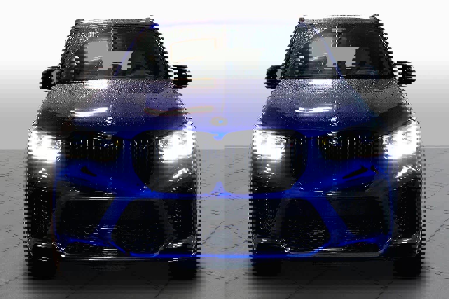 Used 2021 BMW X5 M w/ Competition Package image 3