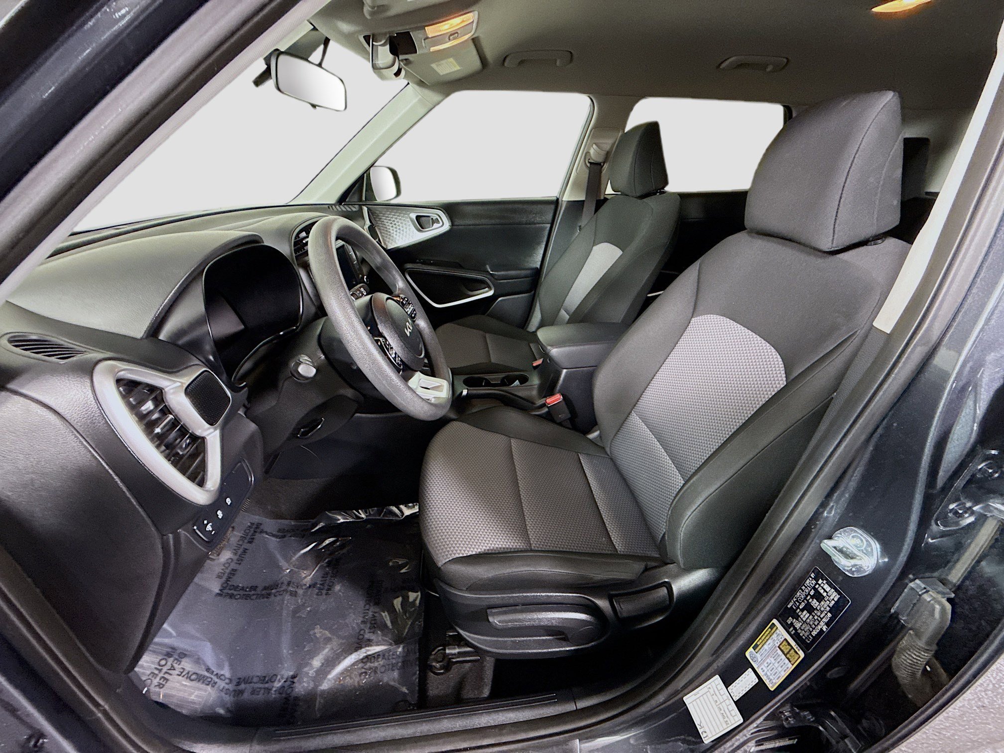 Used 2024 Kia Soul LX w/ Option Group 015 image 21