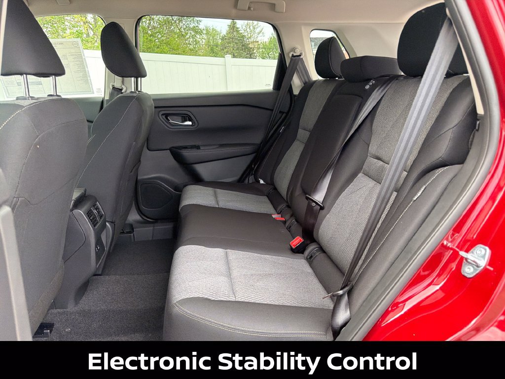 Certified 2026 Nissan Rogue SV w/ Cold Weather Package AWD/4WD image 33