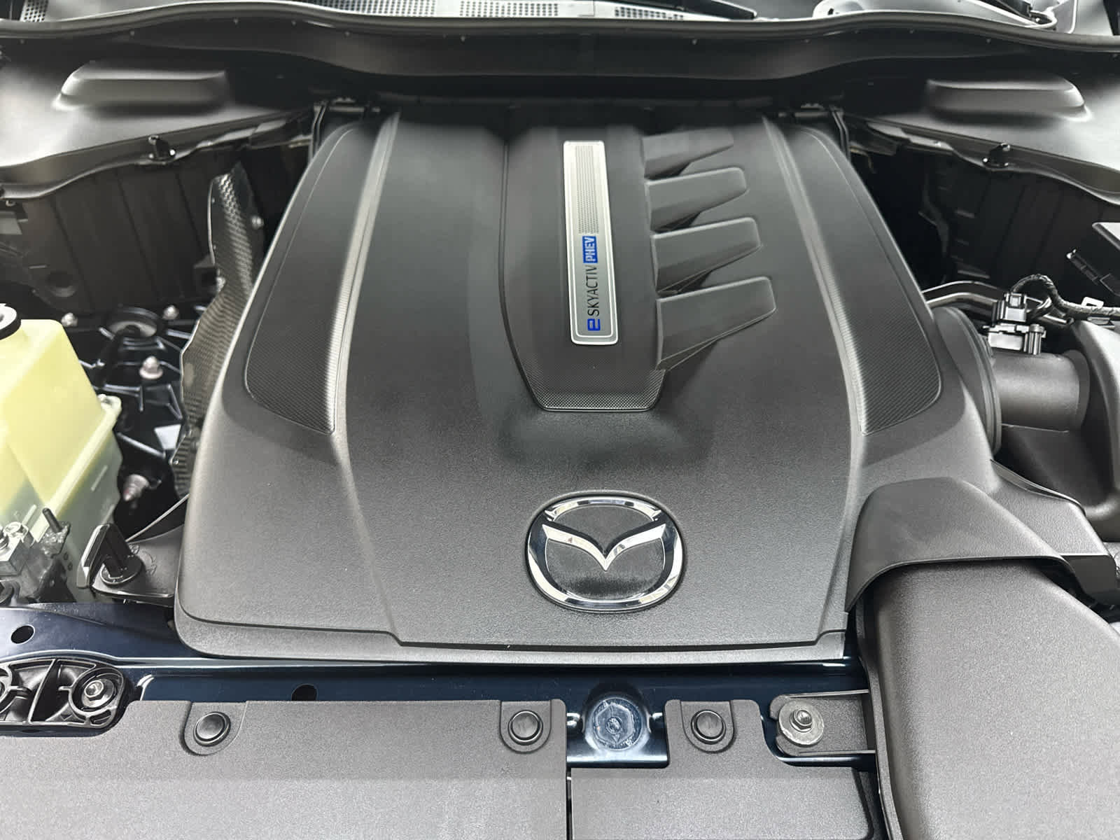Certified 2024 MAZDA CX-90 Plug-In Hybrid w/ Preferred image 23