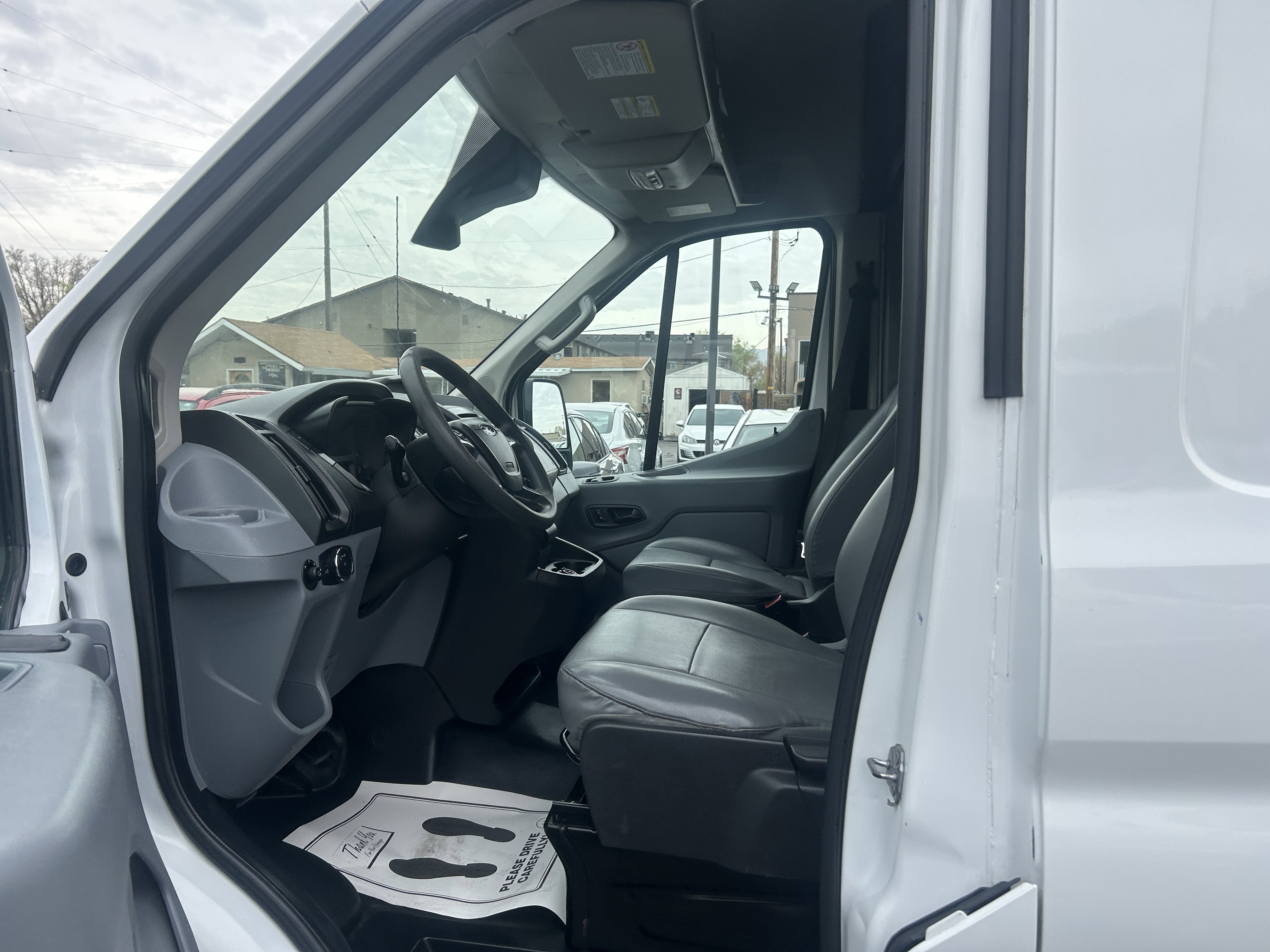 Used 2019 Ford Transit 350 148 High Roof Extended image 12
