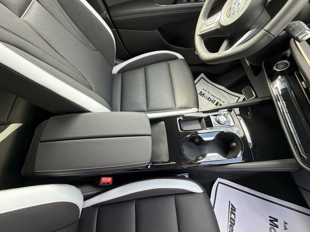 New 2026 Buick Envision Sport Touring image 20