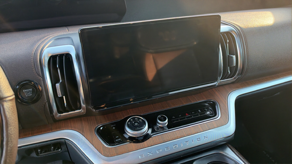 Certified 2025 Ford Expedition King Ranch AWD/4WD image 14