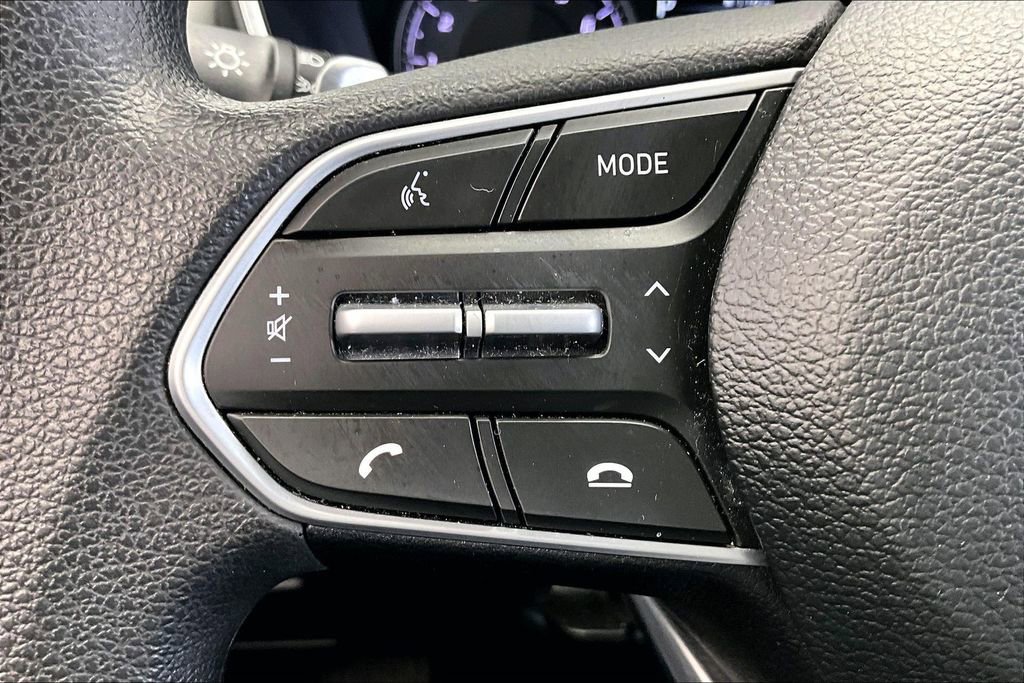 Certified 2022 Hyundai Santa Fe SEL image 19