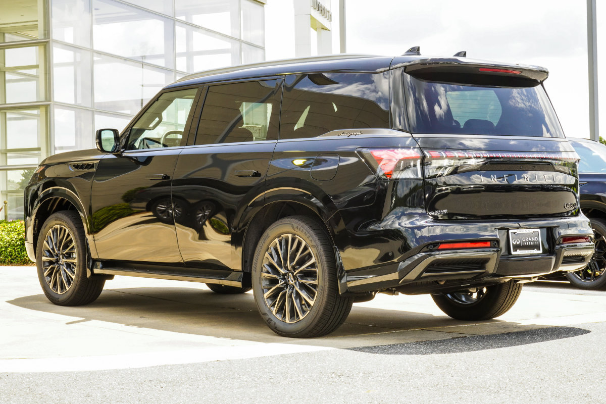 New 2027 INFINITI QX80 Autograph AWD/4WD image 11