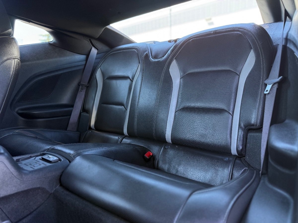 Used 2017 Chevrolet Camaro SS RWD image 15