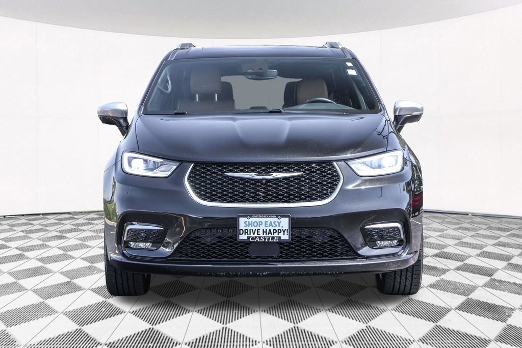 Used 2022 Chrysler Pacifica Pinnacle AWD/4WD image 11
