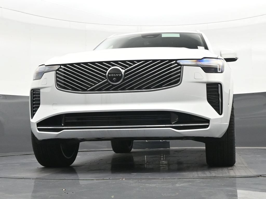 New 2026 Volvo XC90 T8 Plus w/ Protection Package Premier AWD/4WD image 28