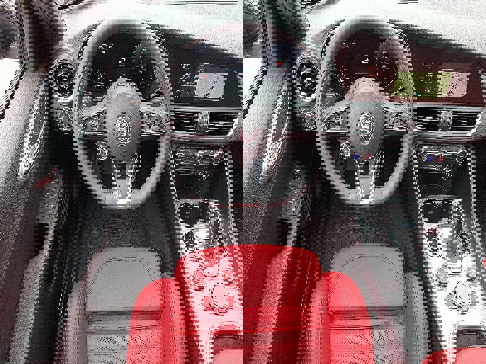 Used 2024 Alfa Romeo Giulia Ti w/ Performance Driving Package image 7