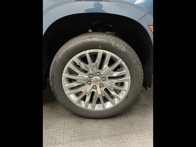 New 2026 GMC Yukon Elevation w/ LPO, Floor Liner Package AWD/4WD image 42