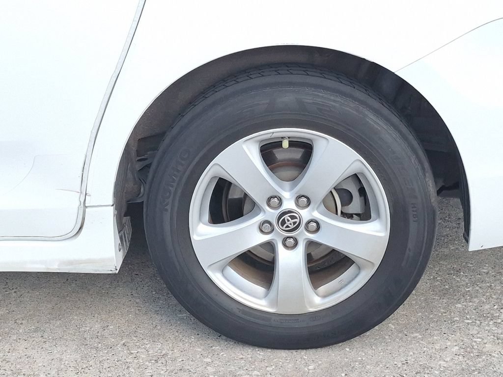 Used 2020 Toyota Sienna LE FWD image 6