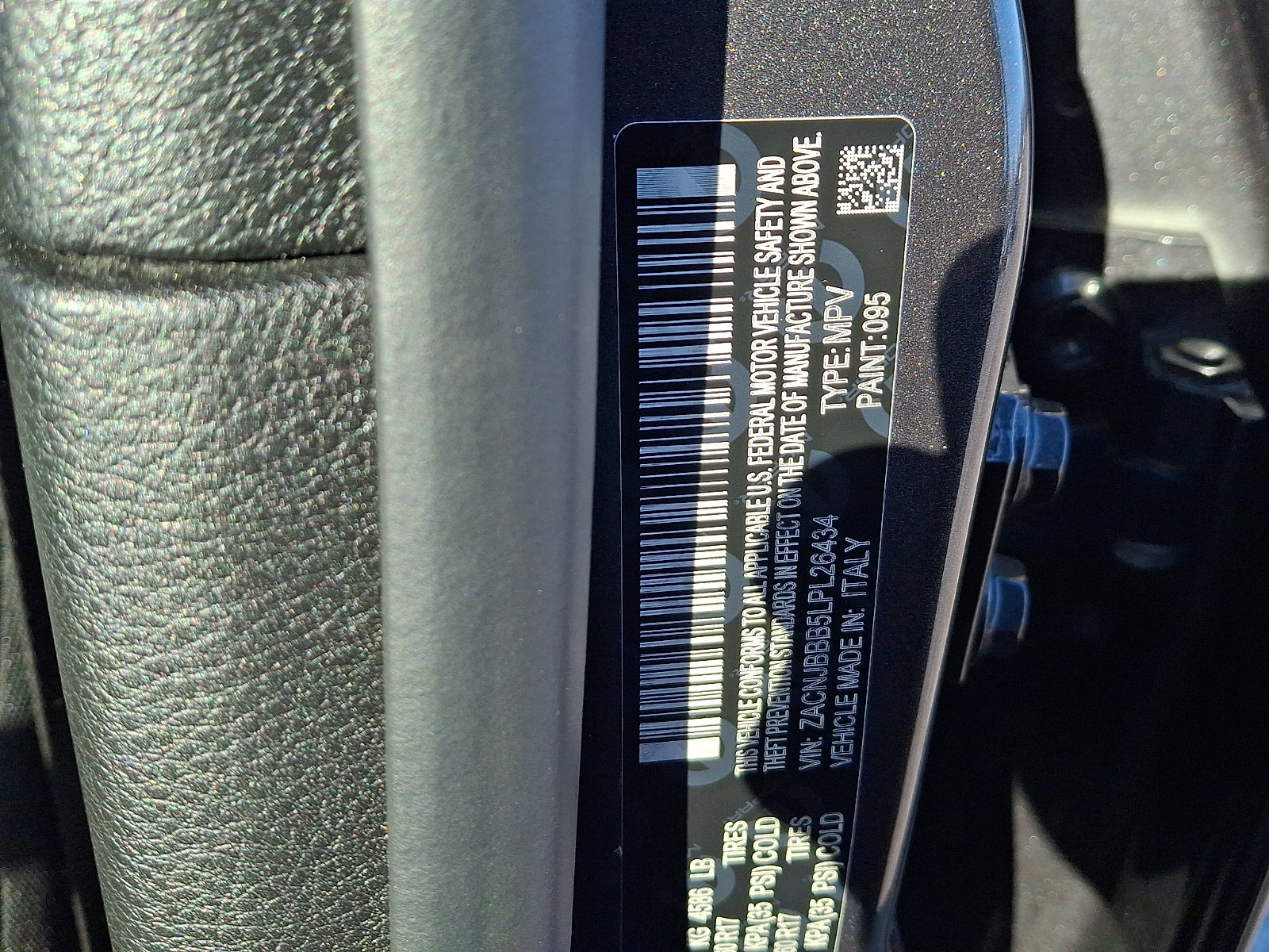 Used 2020 Jeep Renegade Latitude w/ Cold Weather Group AWD/4WD image 26