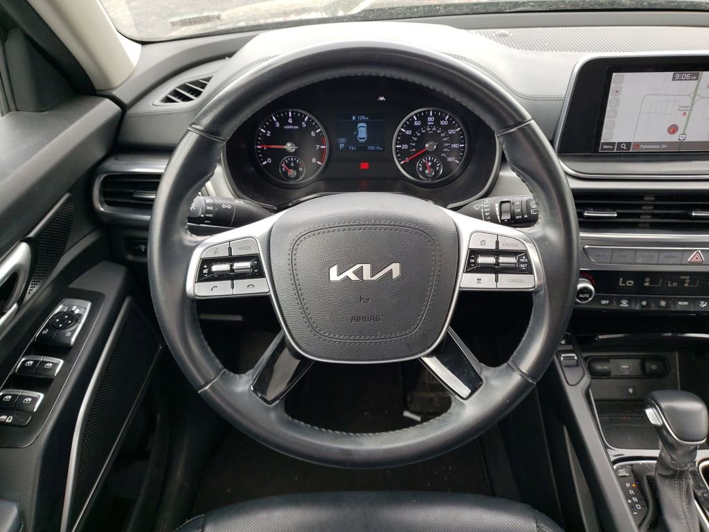 Used 2022 Kia Telluride S image 11