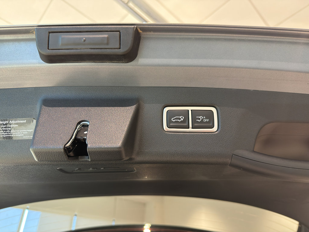 Used 2025 Kia Sorento EX w/ Panoramic Sunroof Package image 21