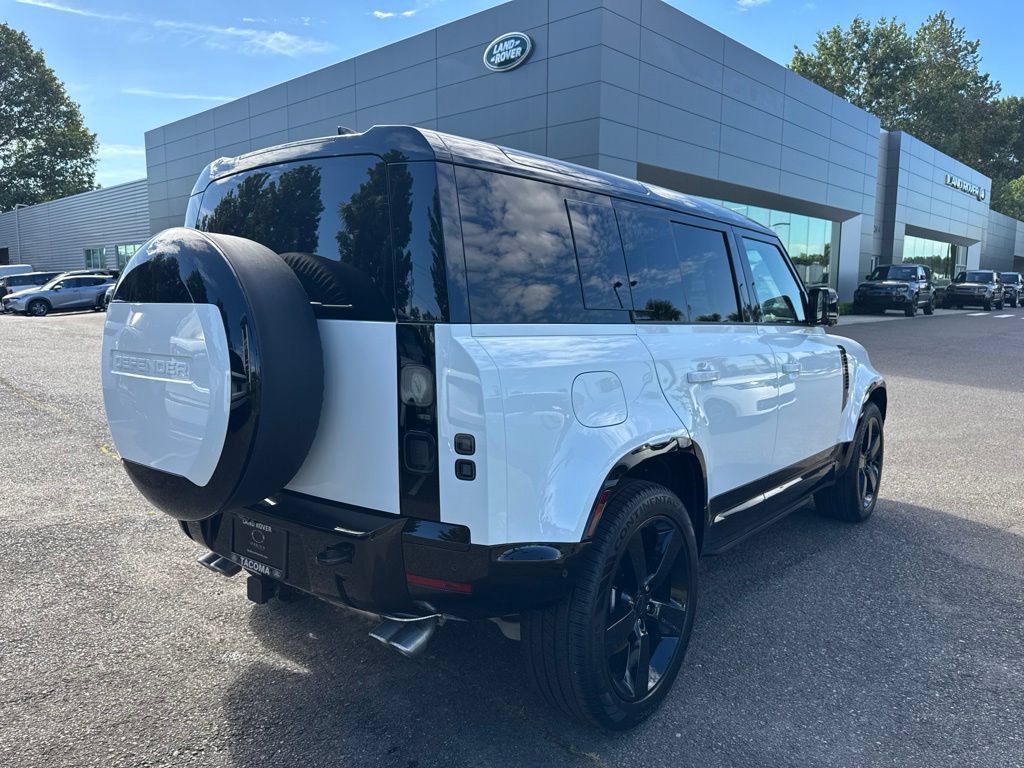 New 2026 Land Rover Defender 110 X-Dynamic SE AWD/4WD image 7
