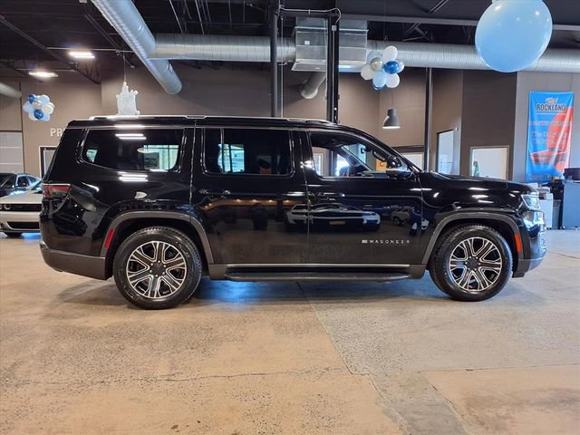 Used 2022 Jeep Wagoneer Series III w/ Flexible Seating Group AWD/4WD image 10