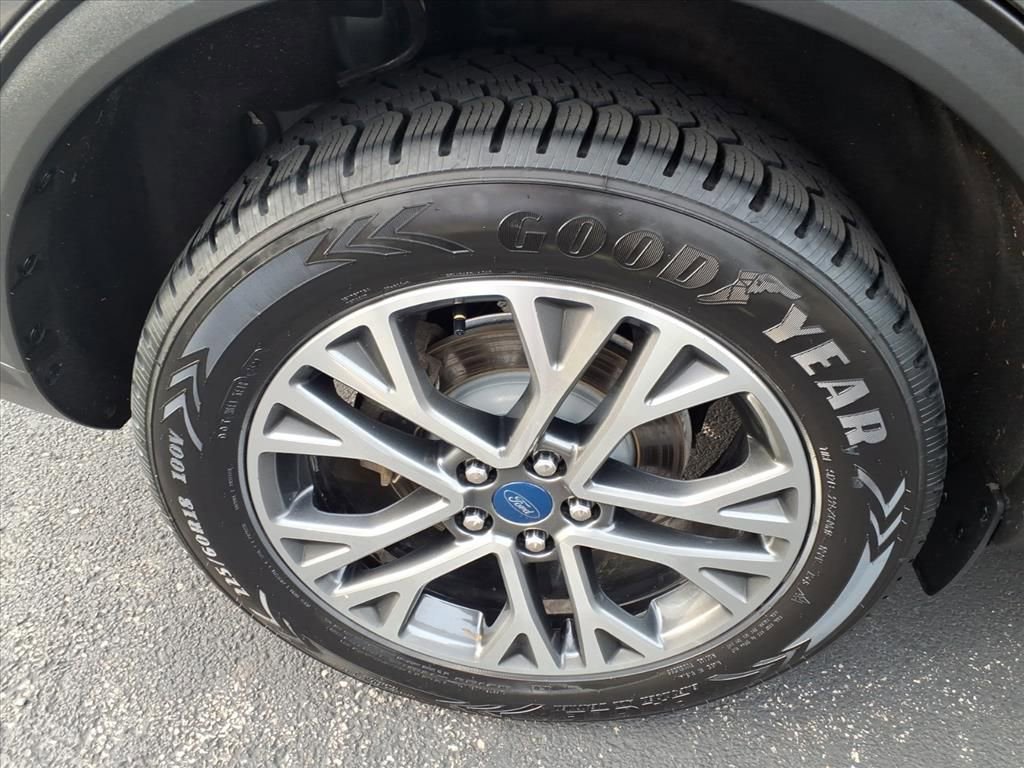 Used 2020 Ford Escape SEL AWD/4WD image 19