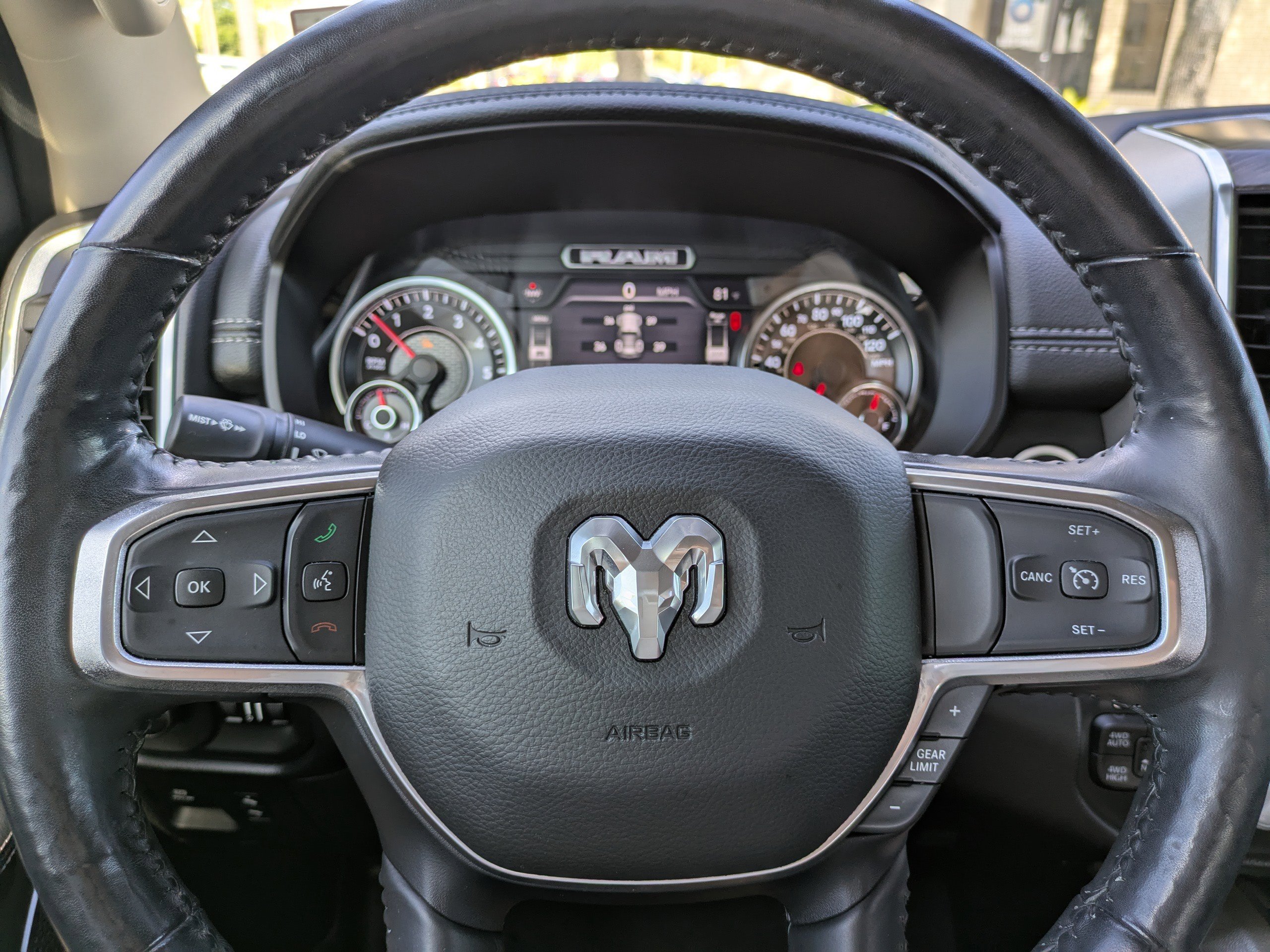 Used 2019 RAM 1500 Laramie image 21