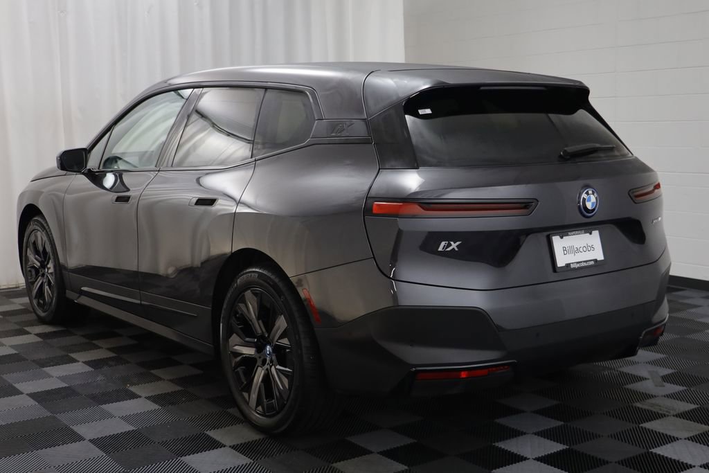 Certified 2024 BMW iX xDrive50 w/ Convenience Package image 15